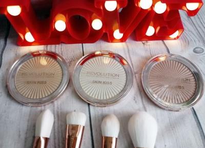 SKIN KISS HIGHLIGHTER MAKEUP REVOLUTION - ZuzkaPisze